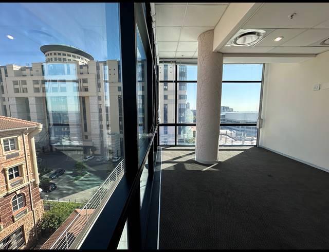 249M² OFFICE TO LET IN SANDTON CENTRAL